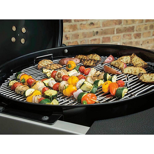 Угольный гриль Weber Performer Deluxe GBS 57 см, черный