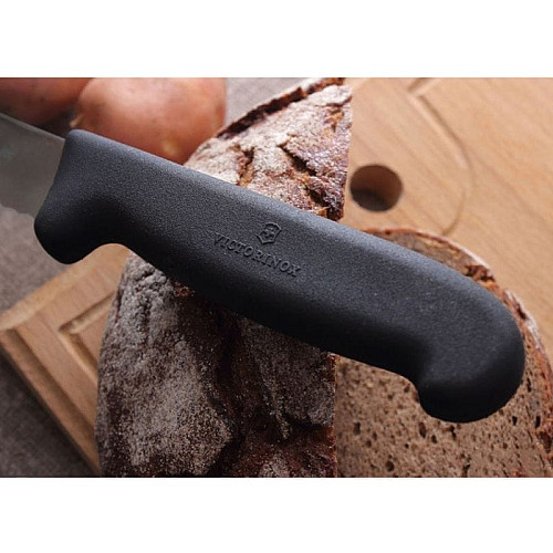 Кухонный нож Victorinox Fibrox Bread для хлеба, 21 см, черный. ручкой