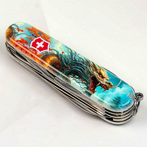 Ніж Victorinox Huntsman Zodiac 91мм/15функ/Бойовий дракон/різнокольоровий