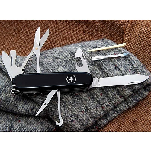 Ніж Victorinox Huntsman 91мм/15функ/чорний
