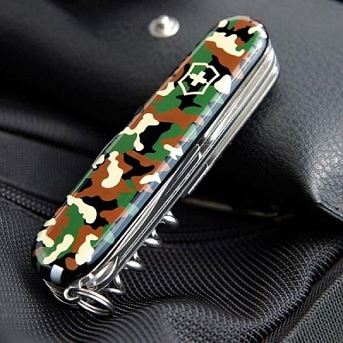 Ніж Victorinox Climber 91мм/14функ/камуфляжний