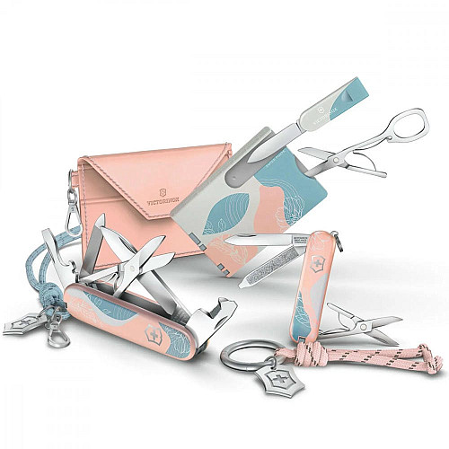 Ніж Victorinox Companion Paris Style 91мм/16функ/рожевий