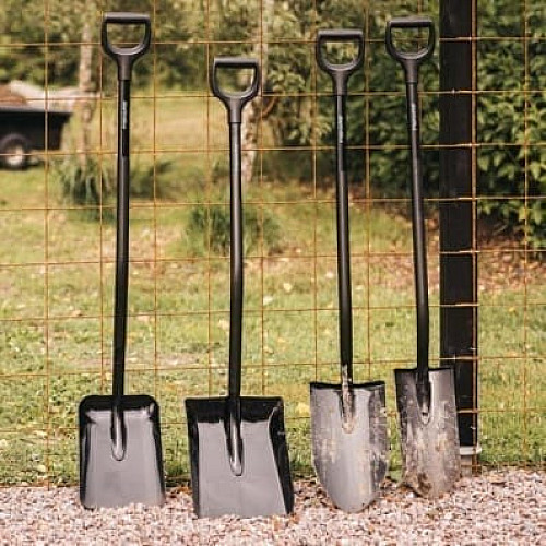 Лопата совкова Fiskars Ergonomic Pro для бетону (1066713)