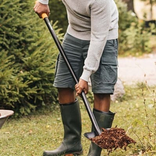 Лопата совкова Fiskars Solid (1066720)