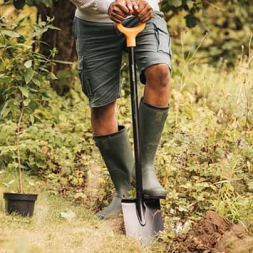 Лопата штикова Fiskars Solid (1066716)