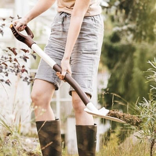 Лопата штикова Fiskars White полегшена (1067519)