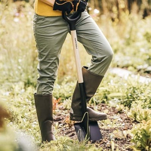 Лопата Fiskars Solid (1066721)