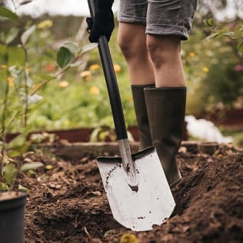 Лопата штыковая Fiskars Ergonomic (1066708)