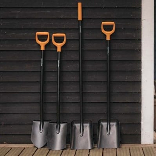 Лопата пряма Fiskars Solid (1066717)