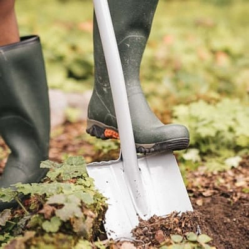 Лопата Fiskars Xact із закругленим лезом телескопічна (1066732)