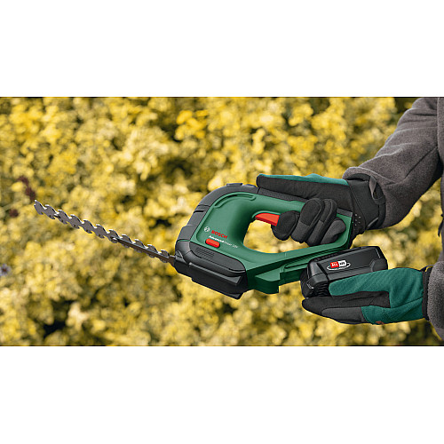 Ножиці для трави акумуляторні Bosch AdvancedShear 18V-10 + насадка кущоріз 10/20см крок різу 8мм 1xPBA 1x2.0А·год 2.45кг