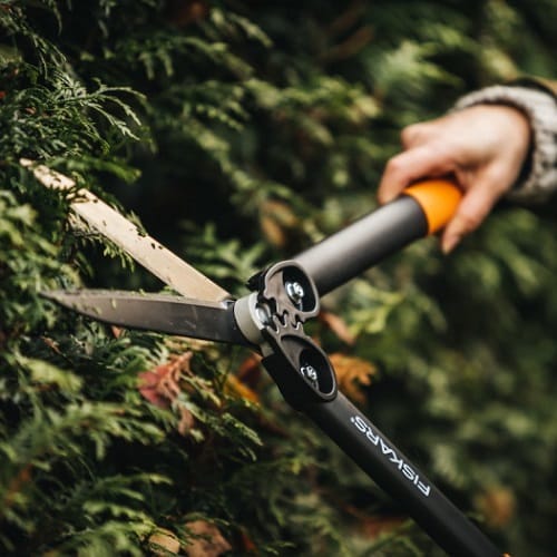 Кущоріз Fiskars PowerGear HS72 для живоплоту (1000596)