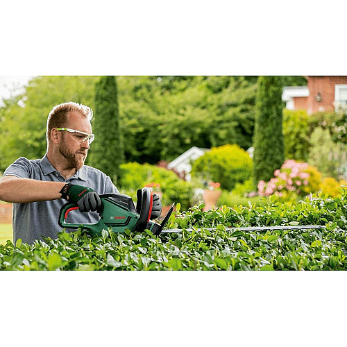 Bosch Кусторез UniversalHedgeCut 60 480Вт 60см шаг реза 30мм 3.7 кг