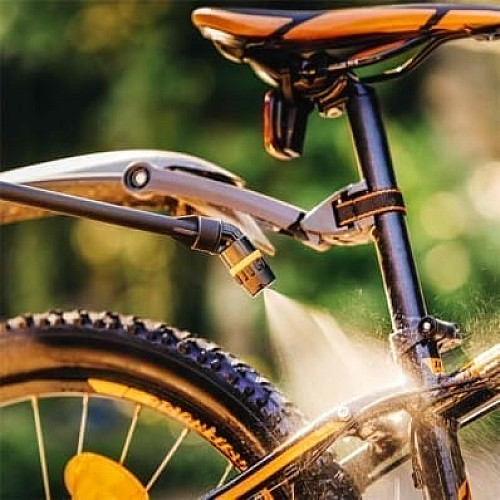 Обприскувач садовий ручний Fiskars 5л (1025934)