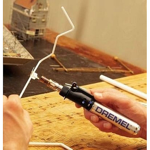 Паяльник газовий Dremel Versatip 2000-6 VersaTip 1200°C паливо 17мл п'єзо 6 насадок 0.95кг