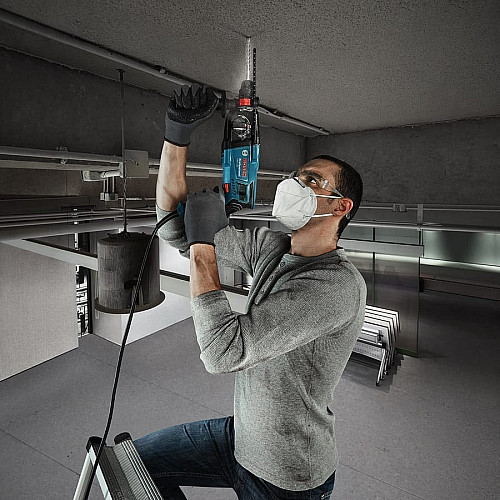 Перфоратор Bosch GBH 220 SDS-plus 720Вт 2Дж 2.3кг