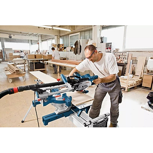 Пила торцовочная Bosch Professional GCM 8 SJL 1600Вт диск 216мм 17.3кг