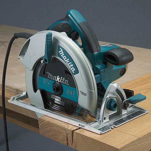 Пила дискова Makita 5008MG 1800Вт 210мм 5.1кг