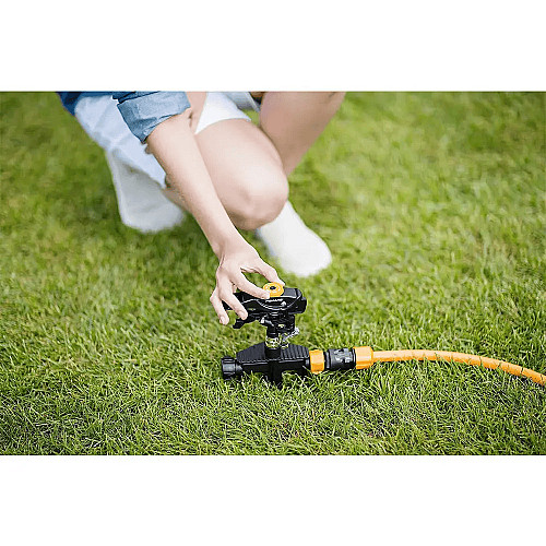 Дощувач Fiskars імпульсний, металевий, з механізмом увімк./вимк (1023658)