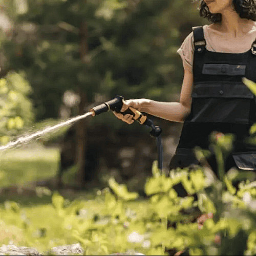 Пістолет-розпилювач Fiskars c регульований переднім керуванням (1065484)