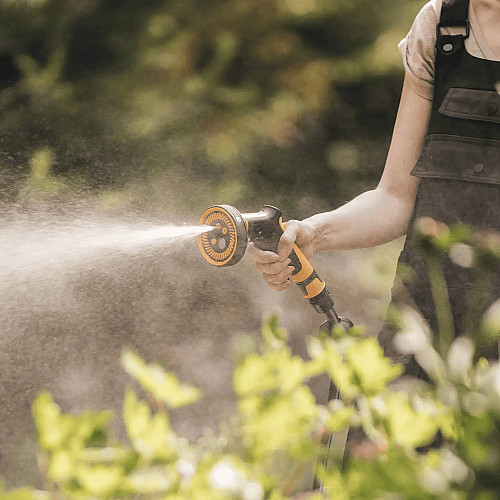 Багатофункціональний пістолет-розпилювач Fiskars (1065482)