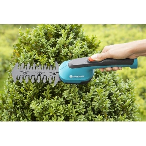 Ножницы для газонов и кустов GARDENA AccuCut