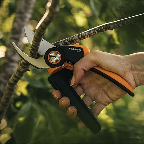 Секатор Fiskars PowerGear X-series P961 L обвідний (1057175)