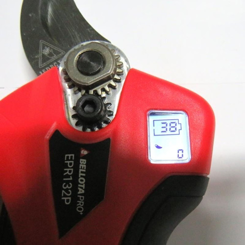Секатор електричний акумуляторний Bellota EPR132P.B