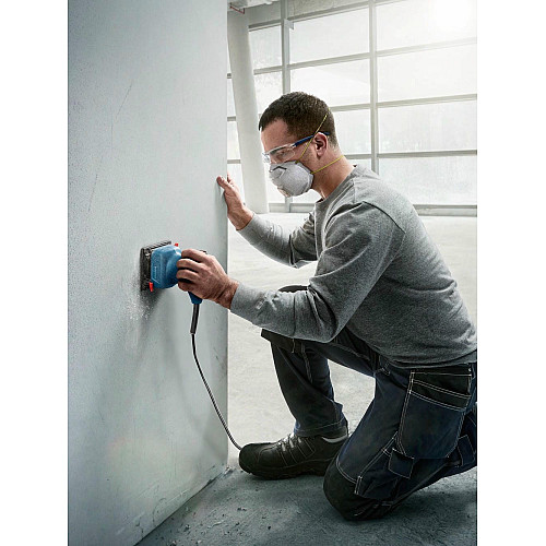 Шлифмашина вибрационная Bosch GSS 140 A 220Вт платформа 101х112 28000кол·мин 1.1кг