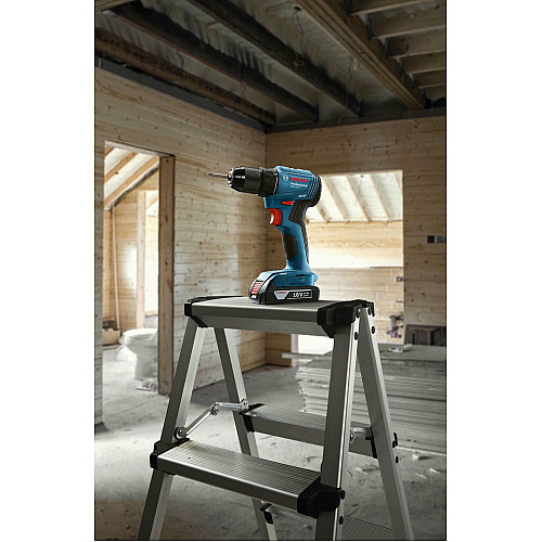 Шуруповерт-дрель аккумуляторная Bosch GSR 185-LI 18В 2х2.0А·час 50Нм 500·1900об·мин 0.9кг