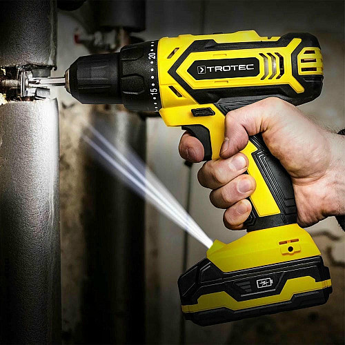 Дрель-шуруповерт аккумуляторный Trotec PSCS 11-20V + кейс (4410000302)