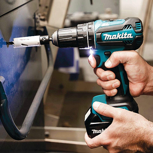 Шуруповерт-дрель аккумуляторная Makita DDF485RFJ 18В 2х3А·час 27·50Нм 0-500·0-1900об·мин 1.4кг