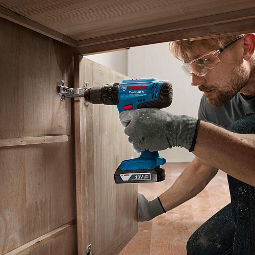 Шуруповерт-дрель ударная аккумуляторная Bosch GSB 183-LI 18В 1х2А·час 21-56Нм 374-1815об·мин кейс 1.2кг