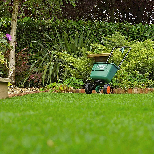 Роторний розкидувач Easy Green Everris (Scotts)