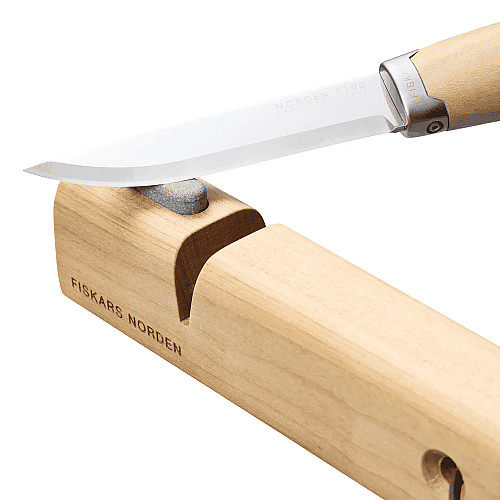 Точило Fiskars для сокир та ножів Norden