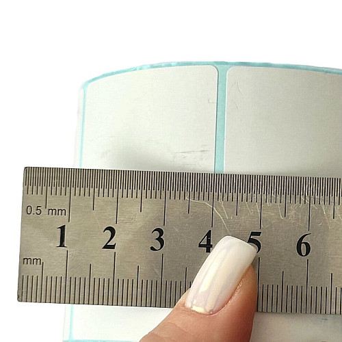 Термоэтикетка 58*40 мм 780 шт.
