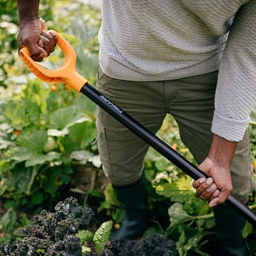Вила садові Fiskars Solid