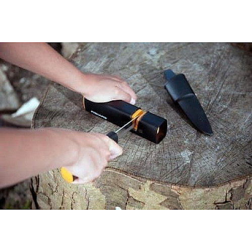 Точила для сокир та ножів Fiskars Xsharp™ (1000601)